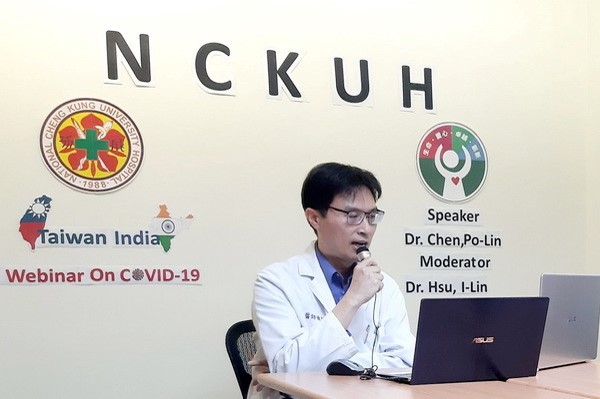The National Cheng Kung University Hospital had a live stream with medical staff in India to share Tainwan's experience in disease prevention.