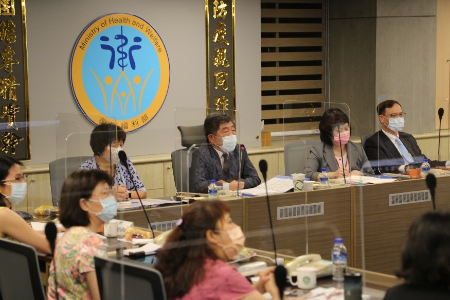 衛福部陳部長出席「2021年亞太經濟合作衛生與經濟高階視訊會議」